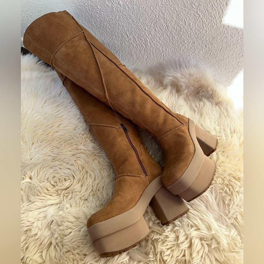 UGG New Heights Platform Xtra Tall Boots Women’s 7 Chestnut NEW WITHOUT BOX